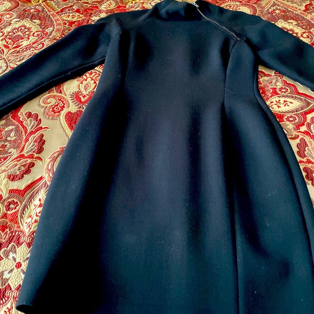 Sleek & understated sexy black dress